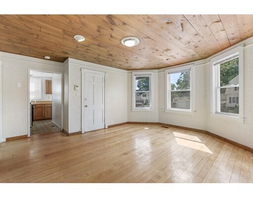 Building Photo - 28 Longwood Ave