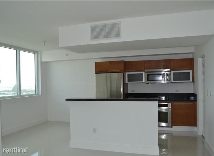 Primary Photo - 244 Biscayne Blvd