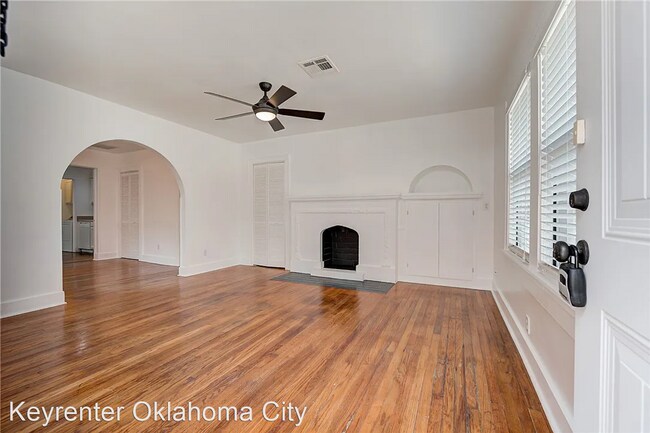 Building Photo - 1 br, 1 bath House - 2532 NW 16th St