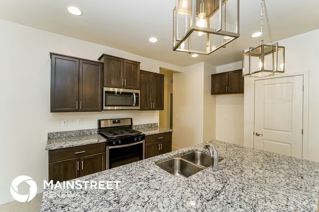 Foto del edificio - 10707 W Dickerson Dr