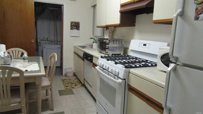 Foto del edificio - 161-48 85th St