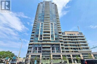 Building Photo - 30 Meadowglen Pl