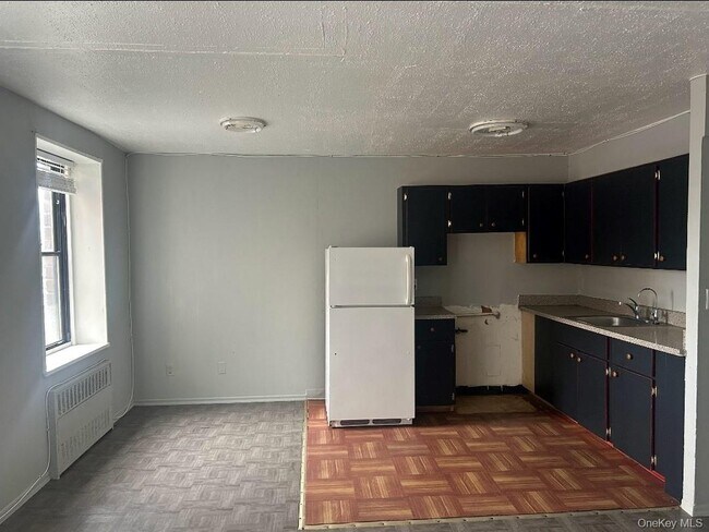 Foto del edificio - 600 Fulton Ave