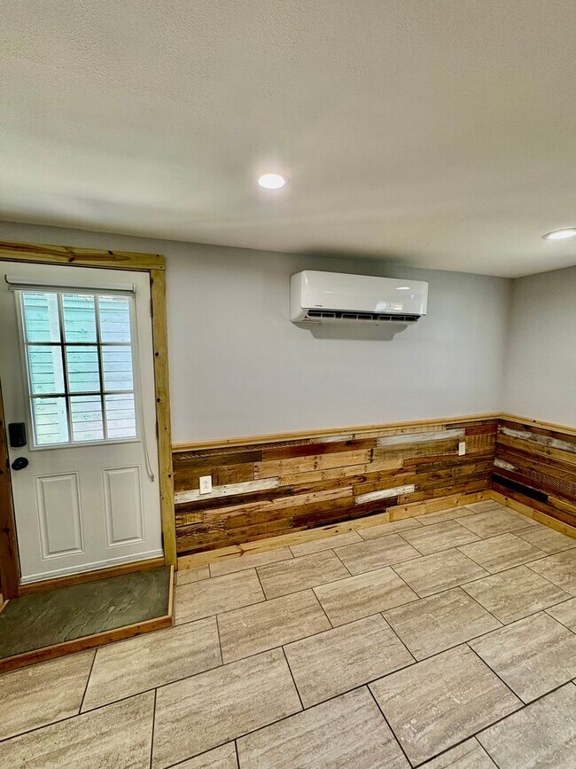 Foto del edificio - Charming One Bedroom ADU Furnished or Unfu...
