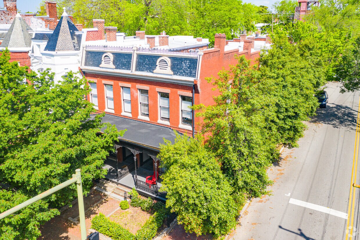 Foto del edificio - 1100 Floyd Ave