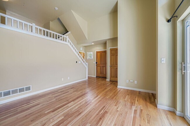 Building Photo - Charming 3-Bedroom Home in Prime Boulder L...