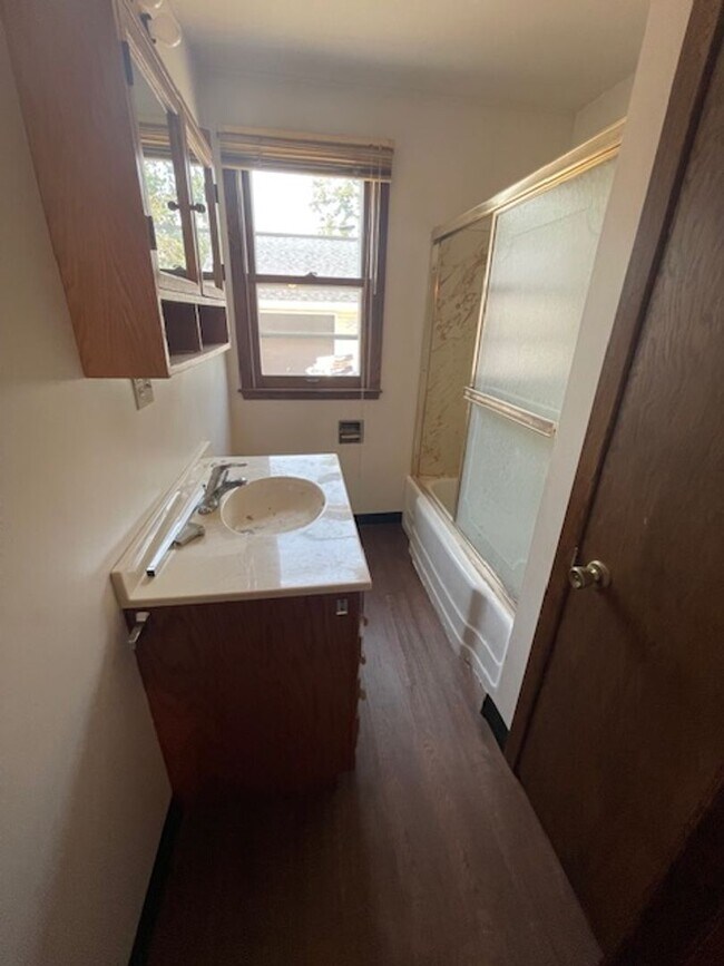 Foto del edificio - 109 11th Ave SE