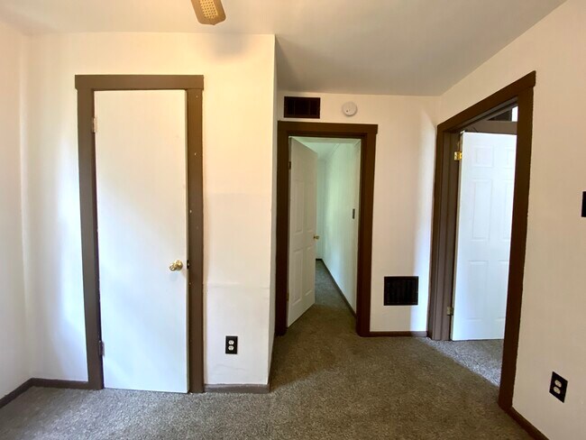 Foto del edificio - 25 N 44th St