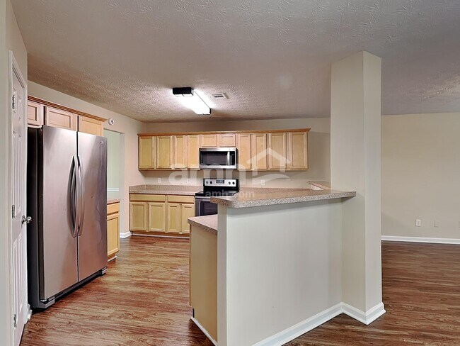 Building Photo - 501 Hawk Eye Ct