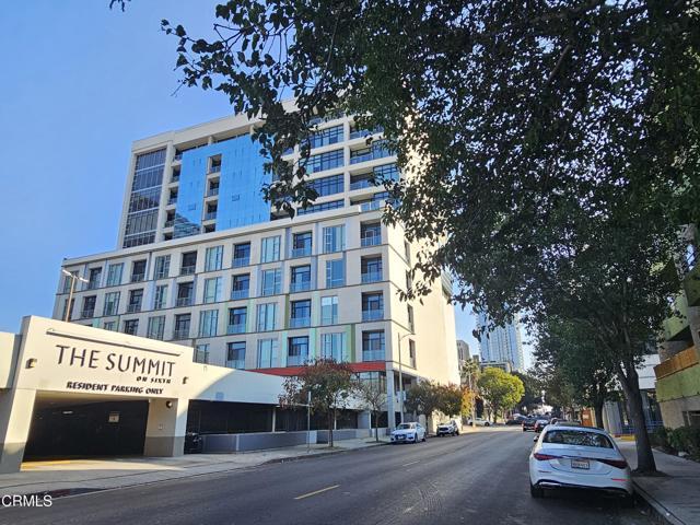 Foto del edificio - 3223 W 6th St