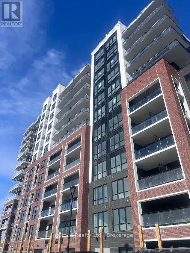 Building Photo - 51 Clarington Blvd