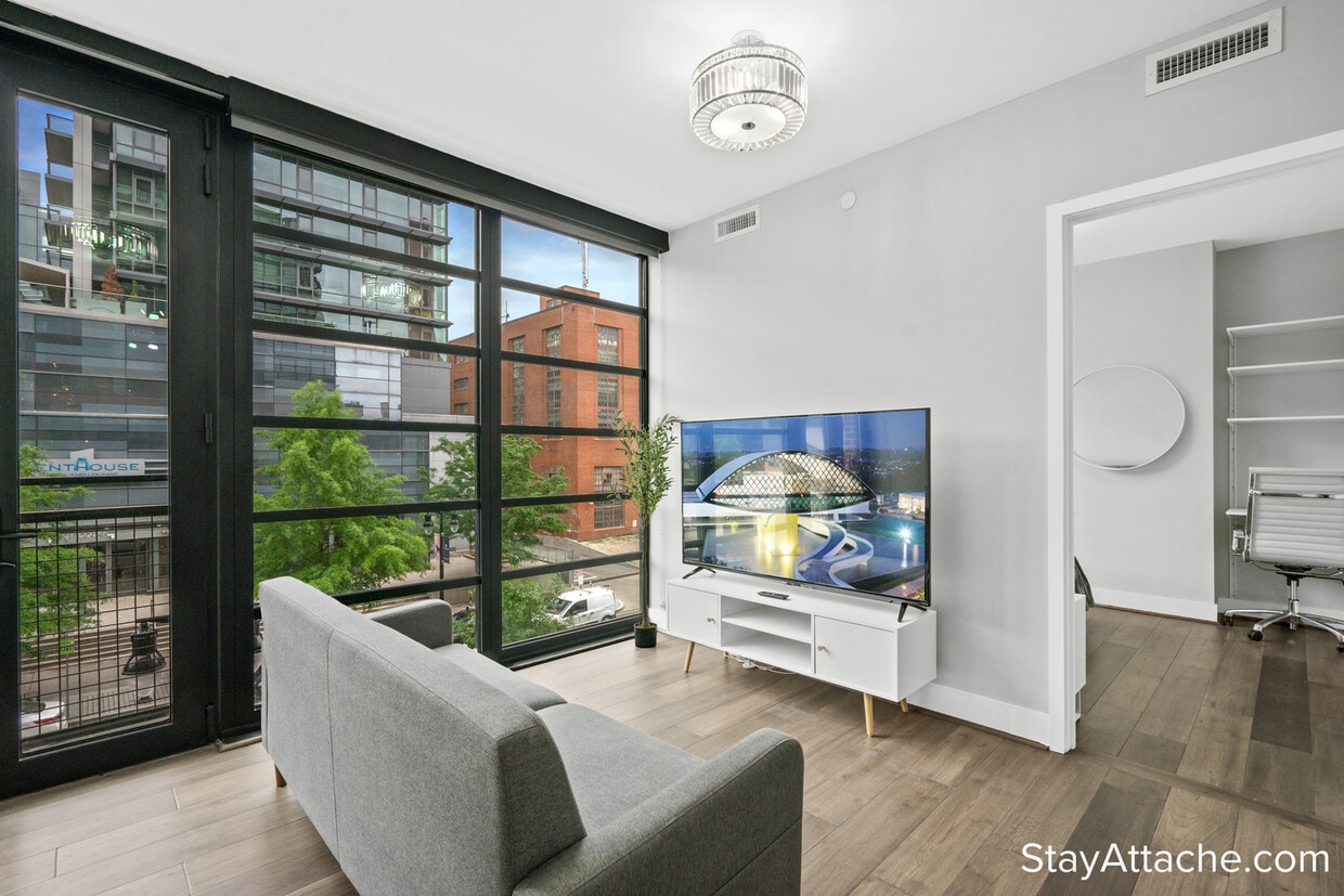 Photo - 1300 4th St SE (Washington, DC)