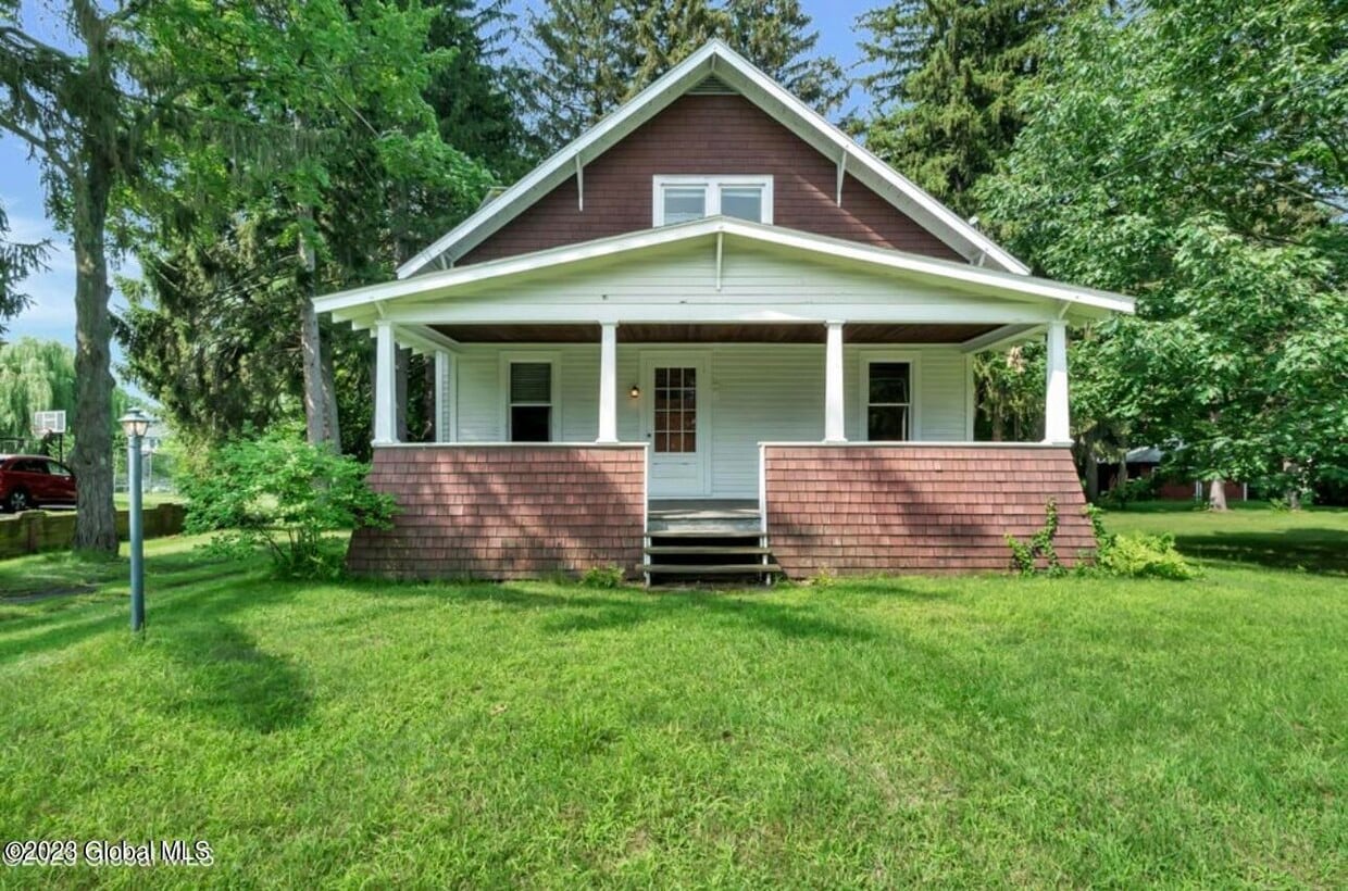 Primary Photo - 216 Consaul Rd