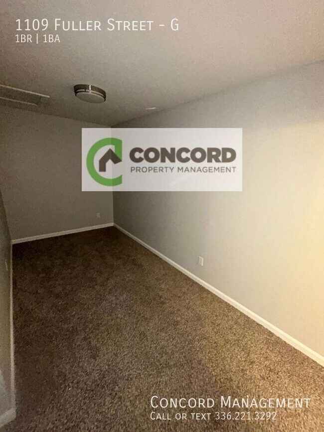 Foto del edificio - 1109 Fuller St