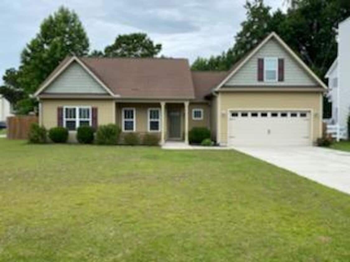 3 Bed, 2 Bath home with Bonus room in Esco... House Rental in Sneads