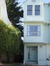Building Photo - 363 Spencer St