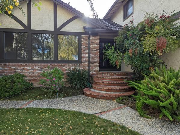 Building Photo - 6525 Idlewild Ct