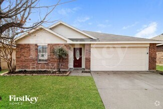 Building Photo - 525 Rosario Ln