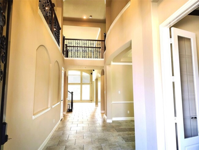 Building Photo - 17007 Mahogany Trace Ln