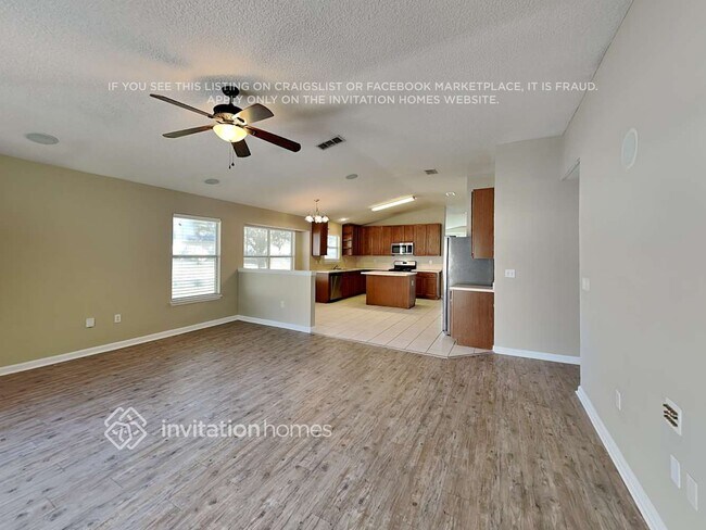 Foto del edificio - 1450 Cedar Grove Terrace