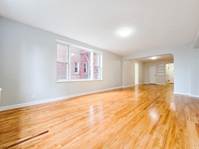 Building Photo - 500 Kappock St