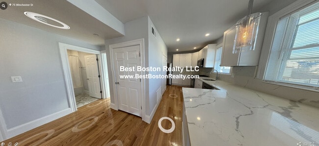 Building Photo - 75 Winchester St