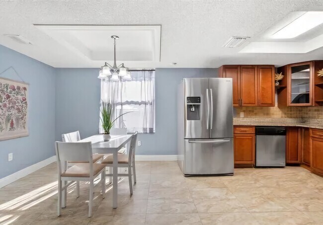 Foto del edificio - 7493 Sealawn Dr