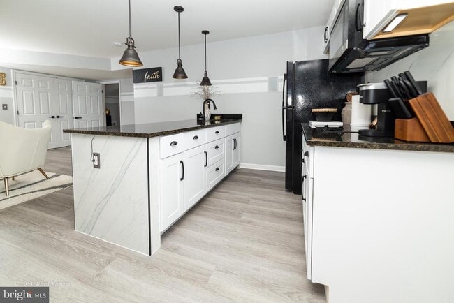 Foto del edificio - 1049 Coriander Ln