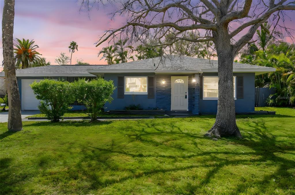 Foto principal - 951 Lantana Ave