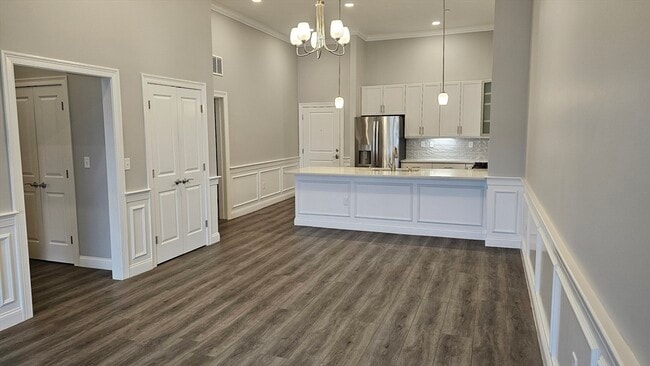 Foto del edificio - 320 Middlesex Ave