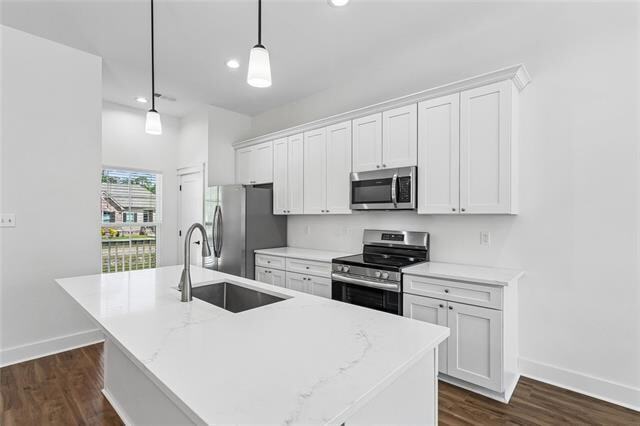 Foto del edificio - 60399 Vermillion Dr