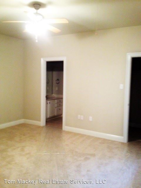 Foto del edificio - 2 br, 2 bath House - 2956 Magazine Dr.