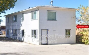 Building Photo - 866 N 5th St