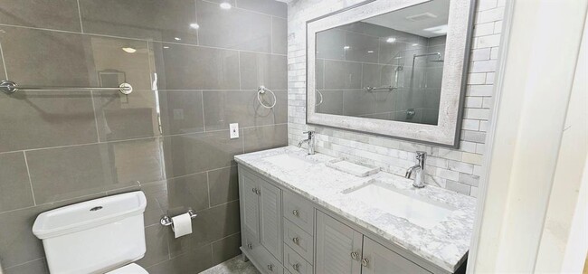 Building Photo - 6655 Spring Bottom Way