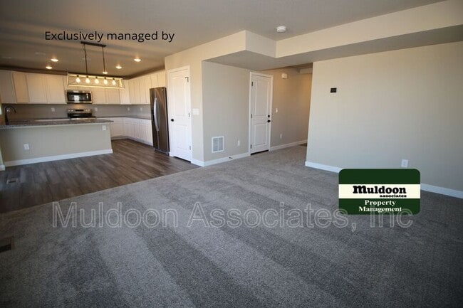 Building Photo - 10466 Luneth Dr