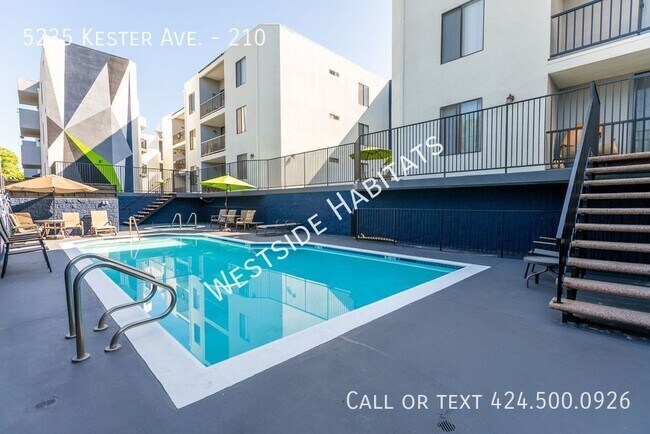 Foto del edificio - 5235 Kester - Gorgeous, fully renovated bu...