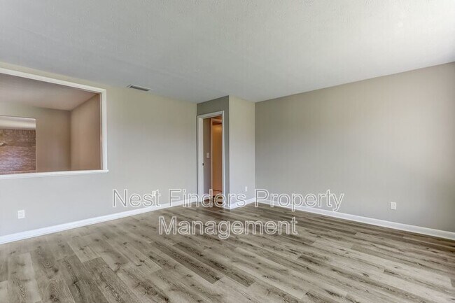 Foto del edificio - 273 Baisden Rd