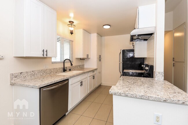 Foto del edificio - 4184 S 32nd St