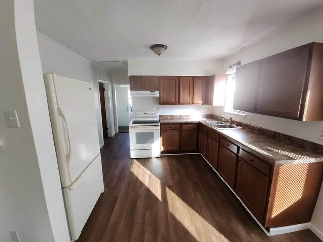 Foto del edificio - 1402 Lynn St