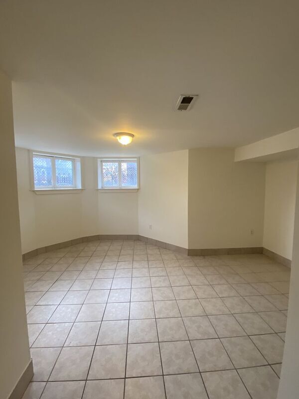 Foto del edificio - 2701 St Paul St