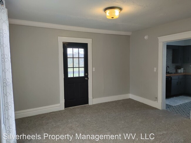 Foto del edificio - 3 br, 1 bath House - 1021 12th  Avenue