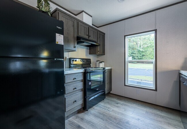 Foto del edificio - 731 Three Bridges Estates Cir