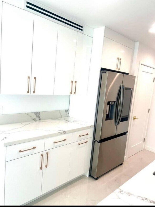 Foto del edificio - 24237 Hatteras St