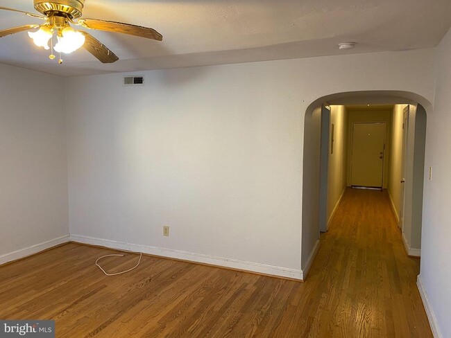 Building Photo - 4236 Benning Rd NE