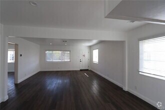 Building Photo - 7845 Gainford St