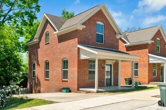 Building Photo - 135 E South St
