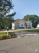 Building Photo - 4930 Hyde Way