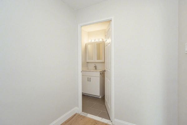 Interior Photo - Chestnut Hill Tower