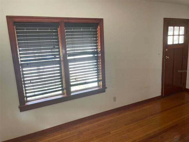 Foto del edificio - 1429 35th Ave N