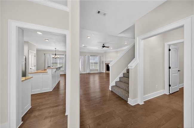 Building Photo - 1221 Chancery Ln